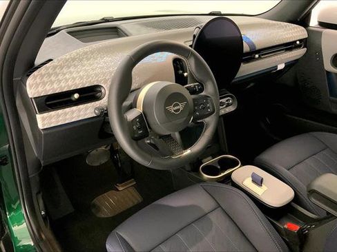 Certified 2025 MINI Cooper S image 21