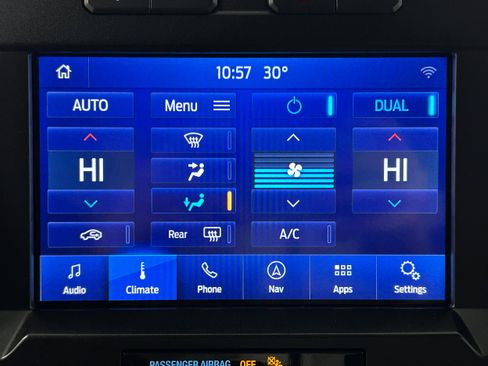 Used 2019 Ford F150 Lariat image 6