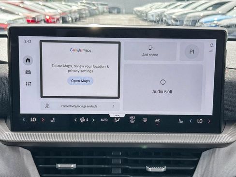 Used 2025 Ford Explorer Active RWD image 15
