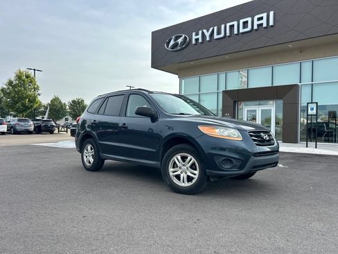 Used 2011 Hyundai Santa Fe GLS FWD image 7