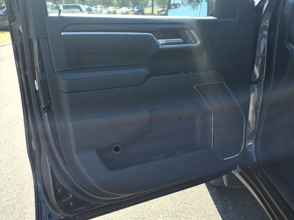 Used 2026 GMC Sierra 1500 SLT RWD image 17