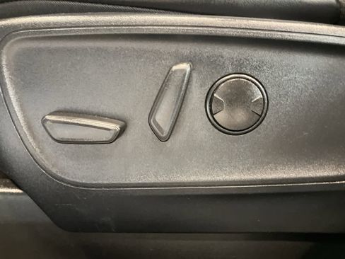 Used 2024 Ford Escape Platinum image 11