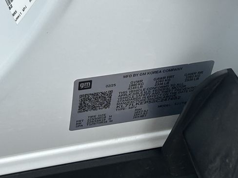 Used 2025 Chevrolet Trax ACTIV w/ Driver Confidence Package FWD image 21
