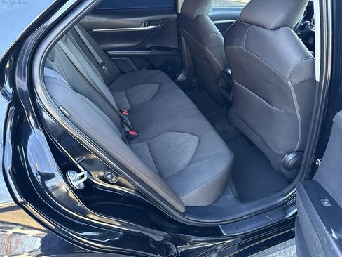 Used 2020 Toyota Camry LE w/ Carpet Mat Package image 18