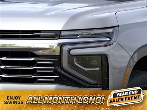 New 2026 Chevrolet Suburban Premier image 10