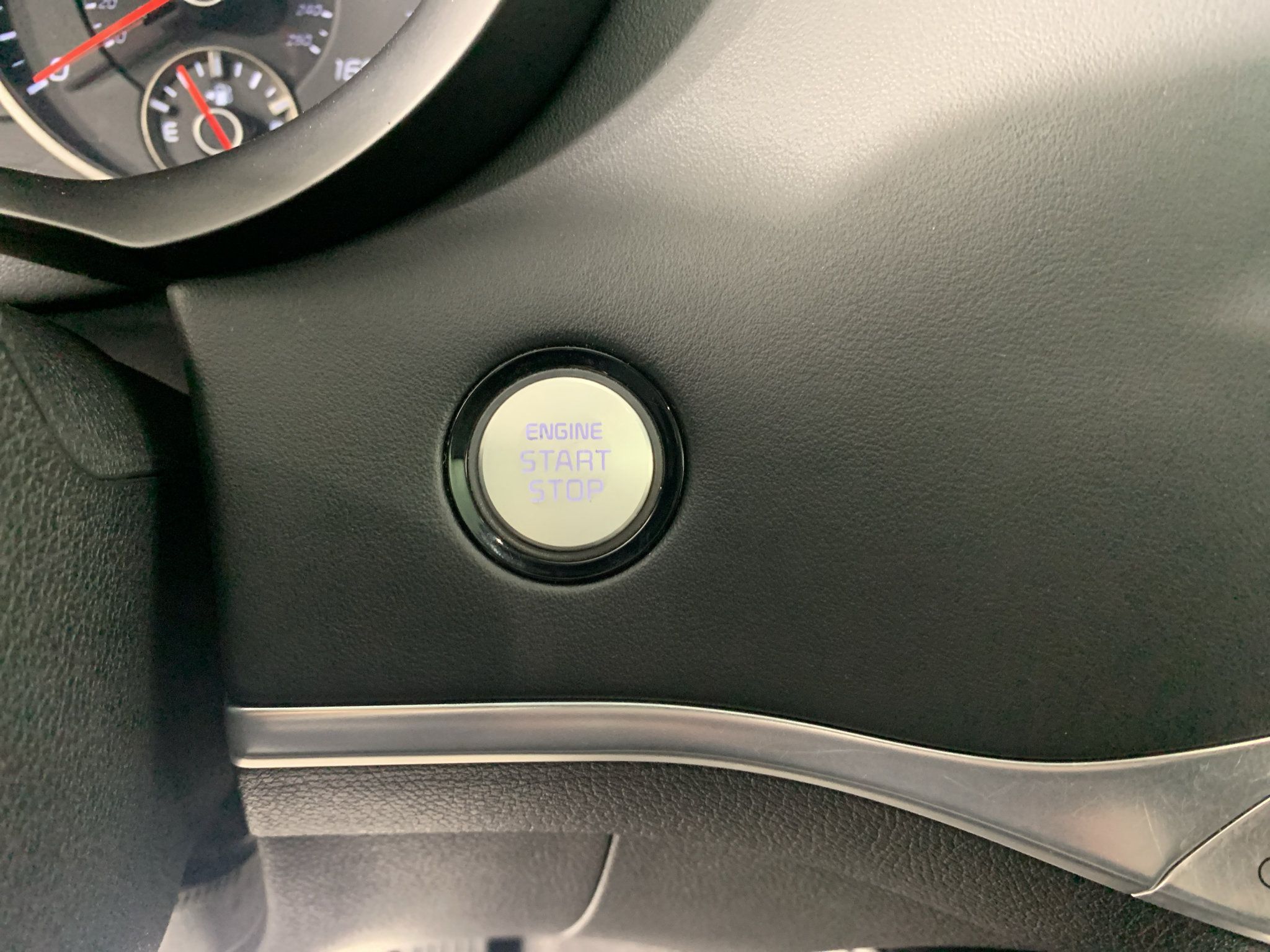 Used 2018 Kia Stinger Premium RWD image 17
