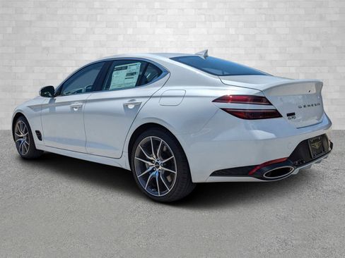 Used 2025 Genesis G70 2.5T image 4