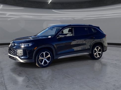 New 2026 Volkswagen Tiguan SE image 3