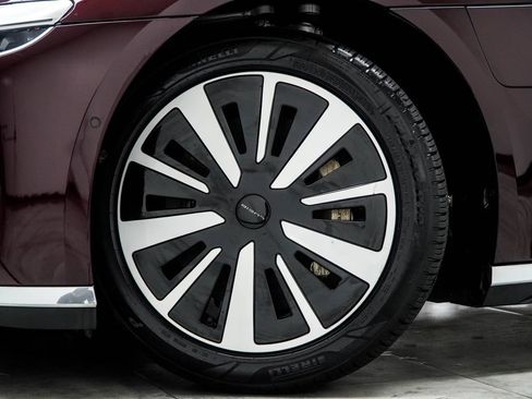 Used 2024 Lucid Air Pure RWD image 6