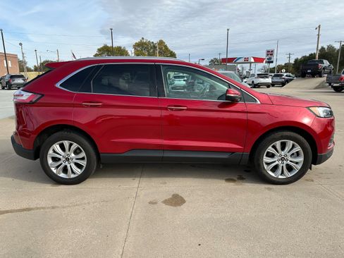 Used 2024 Ford Edge Titanium w/ Equipment Group 301A image 7