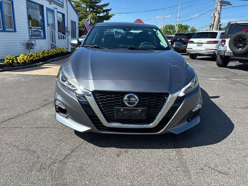 Used 2021 Nissan Altima 2.5 SV FWD image 10