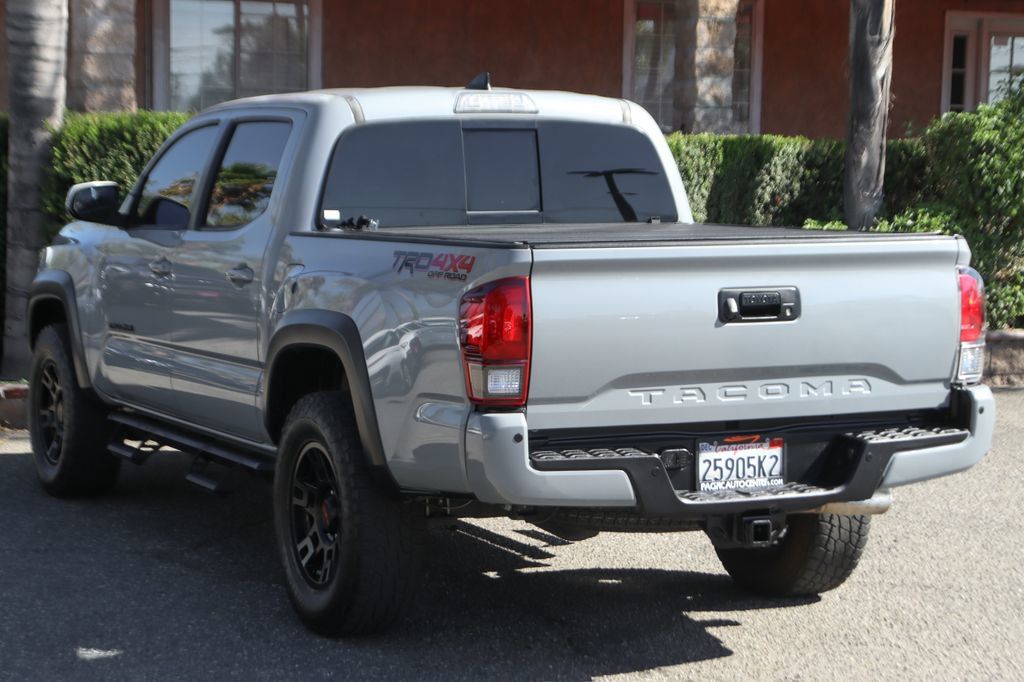 Used 2018 Toyota Tacoma TRD Off-Road AWD/4WD image 7