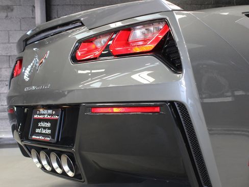 Used 2016 Chevrolet Corvette Stingray Coupe w/ 2LT Preferred Equipment Group image 18