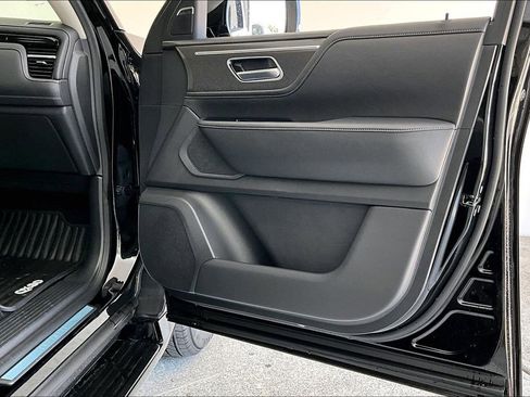 New 2026 INFINITI QX80 Pure RWD image 12