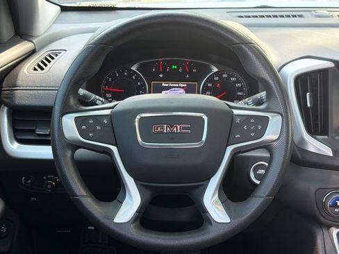 Used 2023 GMC Terrain SLE w/ Driver Convenience Package FWD image 24