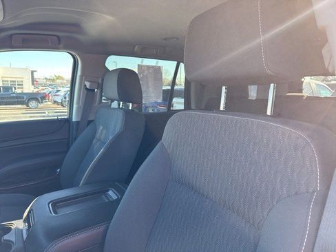 Used 2019 GMC Yukon SLE w/ SLE Value Package image 14