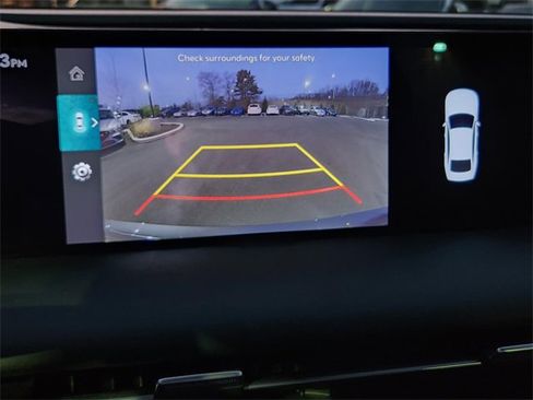 Used 2025 Genesis G80 2.5T image 13