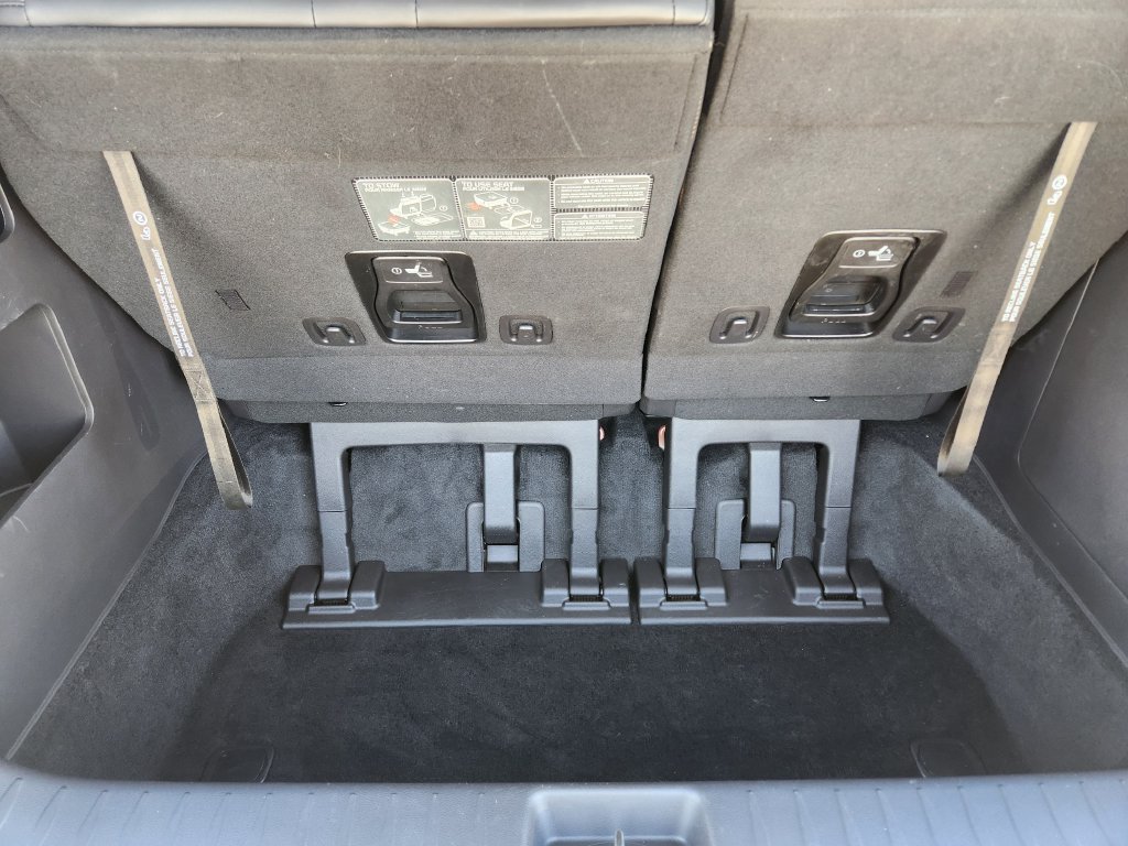 New 2026 Kia Carnival FWD image 27