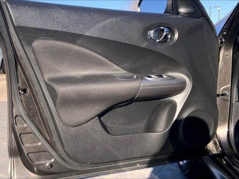 Used 2012 Nissan Juke SL image 22