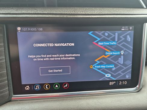 Used 2021 GMC Yukon XL Denali w/ Denali Premium Package AWD/4WD image 14