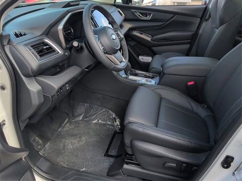 New 2025 Subaru Ascent Limited image 4