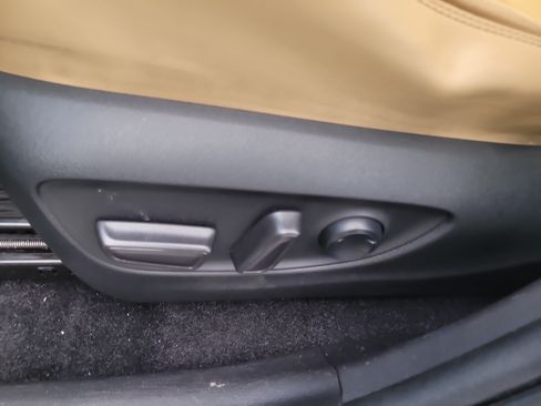 Used 2021 Toyota RAV4 XLE Premium FWD image 21