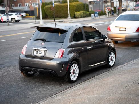Used 2015 FIAT 500 Abarth FWD image 3