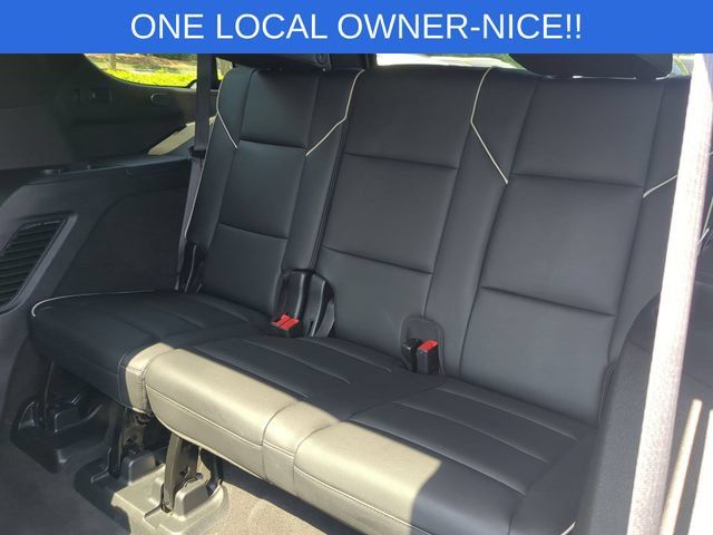 Used 2024 Cadillac Escalade Premium Luxury w/ Performance Package AWD/4WD image 31