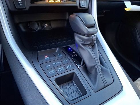New 2025 Toyota RAV4 LE image 10