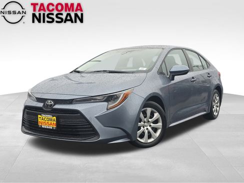 Used 2024 Toyota Corolla LE image 1