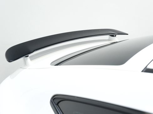 Used 2019 Mercedes-Benz AMG GT 63 w/ AMG Aerodynamics Package image 15