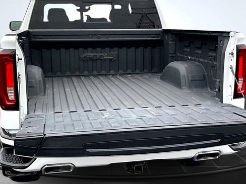 Used 2022 GMC Sierra 1500 AT4 w/ AT4 Premium Package image 19