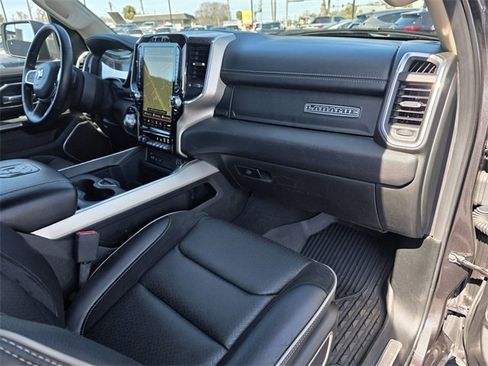 Used 2019 RAM 1500 Laramie image 23