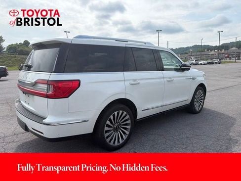 Used 2021 Lincoln Navigator Reserve w/ Luxury Package AWD/4WD image 11