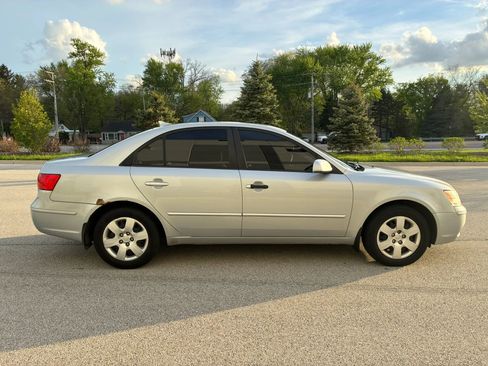 Used 2009 Hyundai Sonata GLS FWD image 4