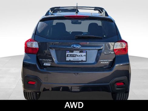 Used 2017 Subaru Crosstrek 2.0i Premium image 3