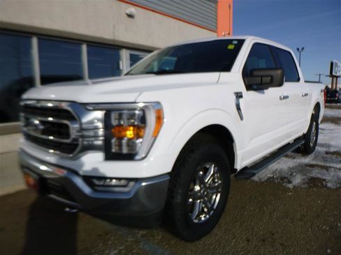 Used 2021 Ford F150 XLT w/ Equipment Group 302A High image 1