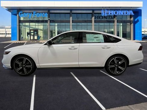 New 2026 Honda Accord SE image 2