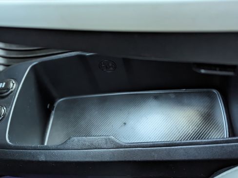 Used 2022 Kia EV6 GT-Line w/ GT-Line Suede Seat Package image 27