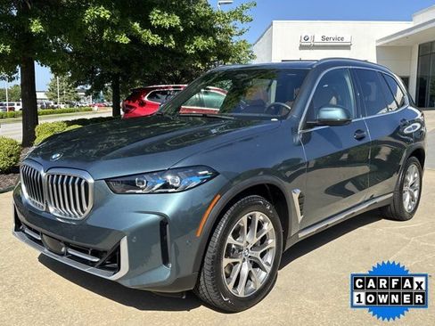 Certified 2024 BMW X5 xDrive40i w/ Premium Package AWD/4WD image 1