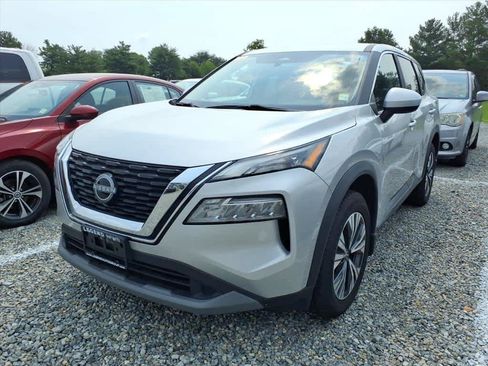 Used 2023 Nissan Rogue SV AWD/4WD image 3