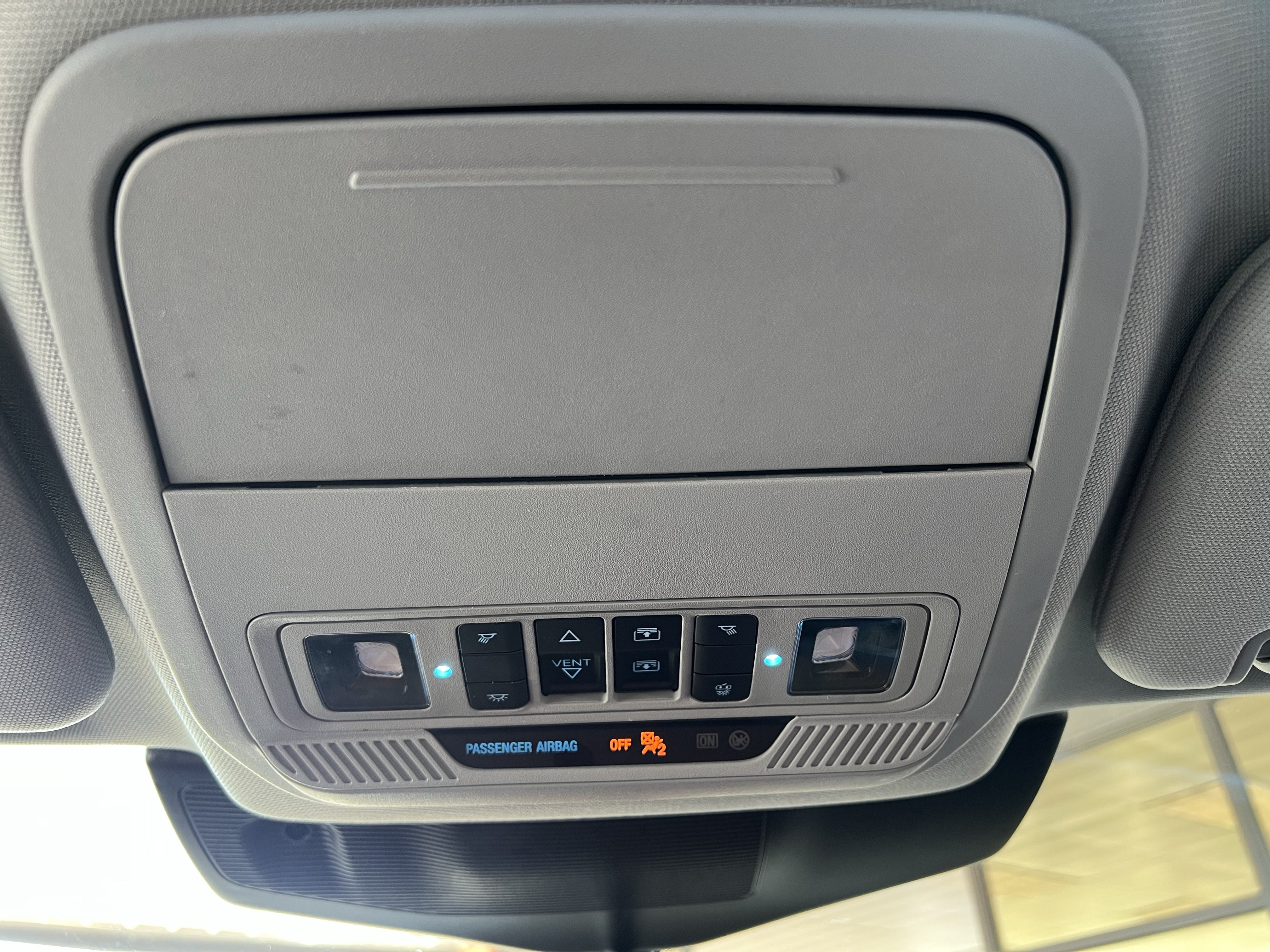 Used 2023 Ford Explorer XLT w/ Equipment Group 202A AWD/4WD image 42