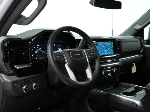 New 2025 GMC Sierra 2500 SLT w/ SLT Premium Package image 27