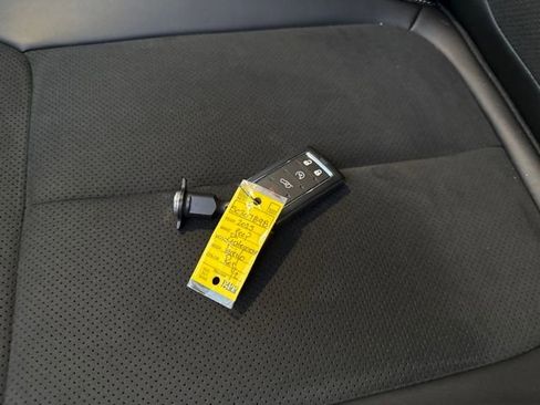 New 2025 Jeep Grand Cherokee Altitude image 30