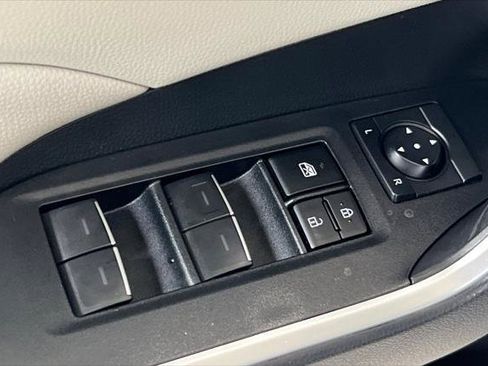 Certified 2024 Toyota RAV4 XLE w/ Convenience Package image 13