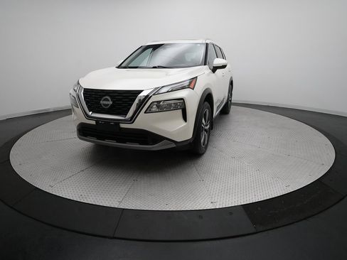 Used 2023 Nissan Rogue SL image 34