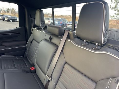 Certified 2024 GMC Sierra 1500 AT4X image 20