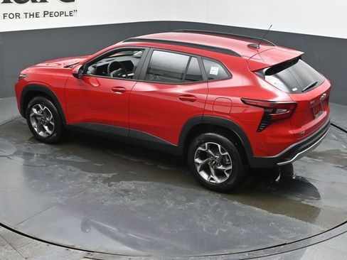 New 2026 Chevrolet Trax LT w/ LT Convenience Package image 20