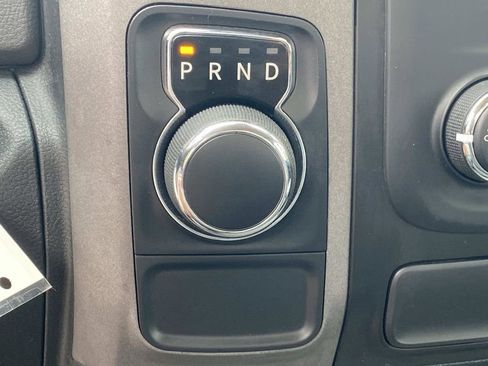 Used 2018 RAM 1500 Express RWD image 26