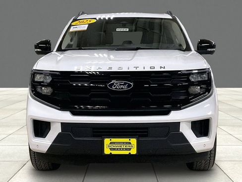 Certified 2025 Ford Expedition Max Active image 3